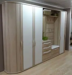 Долон акси март