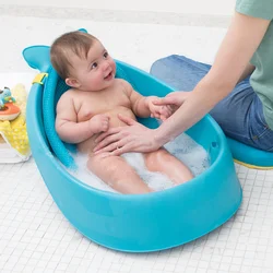 Baby bath photo