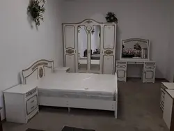 Azalea bedroom photo