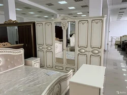 Азалия Жатын Бөлмесінің Фотосы