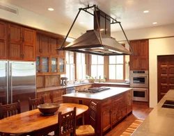 Kitchen design with stove in the middle of the kitchen