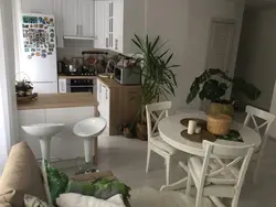 Kitchen design with a round table in Khrushchev