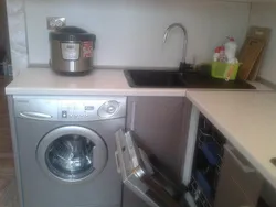Small kitchen design with dishwasher and washing machine