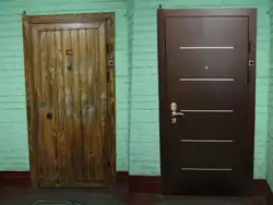 Фота старых дзвярэй кватэры