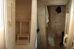 Mənzil fotoşəkildə balkonda sauna