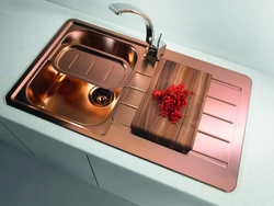 Mətbəx dizaynında lavabo rəngi