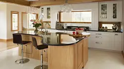 Kitchen design in the center of the room