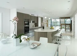 Kitchen Design In The Center Of The Room