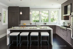 Kitchen design with radiator in the middle