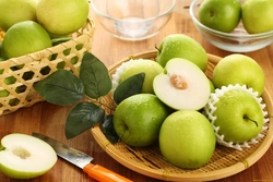 Kitchen apples photo