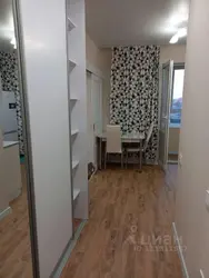 Холодильник в спальне фото