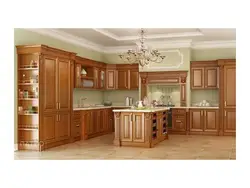 Классикалық жаңғақ ас үйінің фотосы