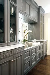 Handles for a gray kitchen photo