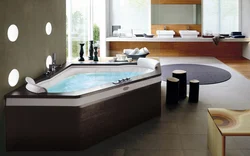 Jacuzzi дар ҳаммом ҳама аксҳо