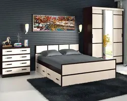 Photo of bedroom sets with chest of drawers