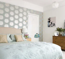 How To Stick A Photo In The Bedroom