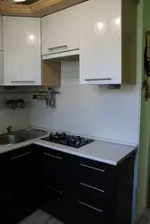 Двухкамфарачная панэль на кухні фота