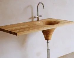 Bathtub sink made of wood photo