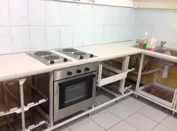 Профиль құбырынан жасалған ас үй фотосуреті