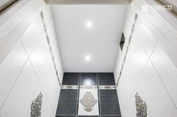 White ceiling in the bathroom photo