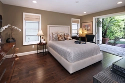 Photo of bedrooms on desktop