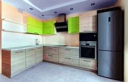 Photo of a kitchen with 4 cabinets