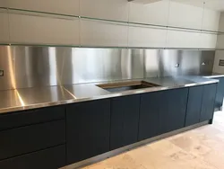 Countertops металлӣ барои акс ошхона