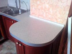 Edge of the countertop in the kitchen photo