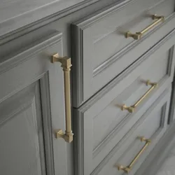 Handles for beige kitchen photo