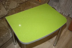 Зеленый стол для кухни фото