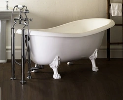 Acrylic Bathtub With Legs Photo