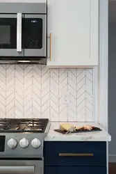 Herringbone tiles in the kitchen photo