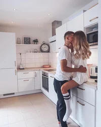 Екі фотоға арналған ас үй