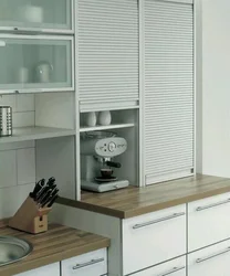 Жалюзи на дверь кухни фото