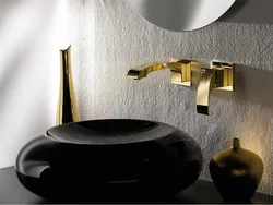 Qızıl vanna otağı kranları fotoşəkili
