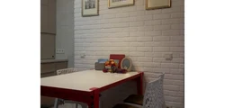 Photos of kitchens with plaster walls