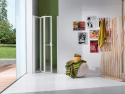 Küvet fotoşəkili üçün akkordeon qapıları