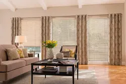 Curtains and blinds in the living room photo