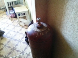 Кухня И Газовый Баллон Фото