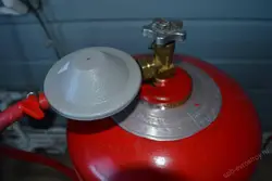 Ас Үй Мен Газ Баллонының Фотосы