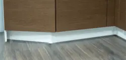 Mətbəx fotoşəkili üçün plastik plinth