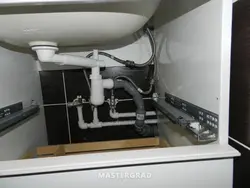 Oshxonadagi quvurlar fotosurati
