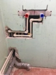 Piping in the kitchen photo