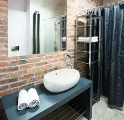 Loft hammomidagi javonlar fotosurati