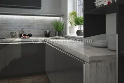 Ас үй фотосуретіндегі көне үстел үстелі