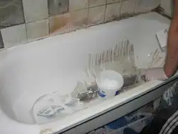 How To Update An Old Bathtub Photo
