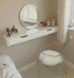 Photo of a dressing table in the hallway