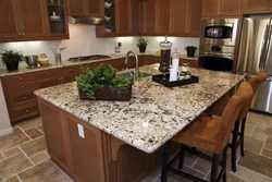 Ошхонаҳои бо countertops васеъ акс