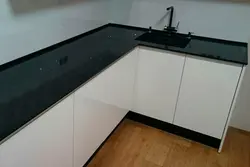 Kitchens with wide countertops photo