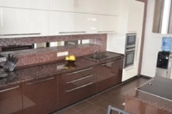 Ошхона бо countertops шоколад акс
